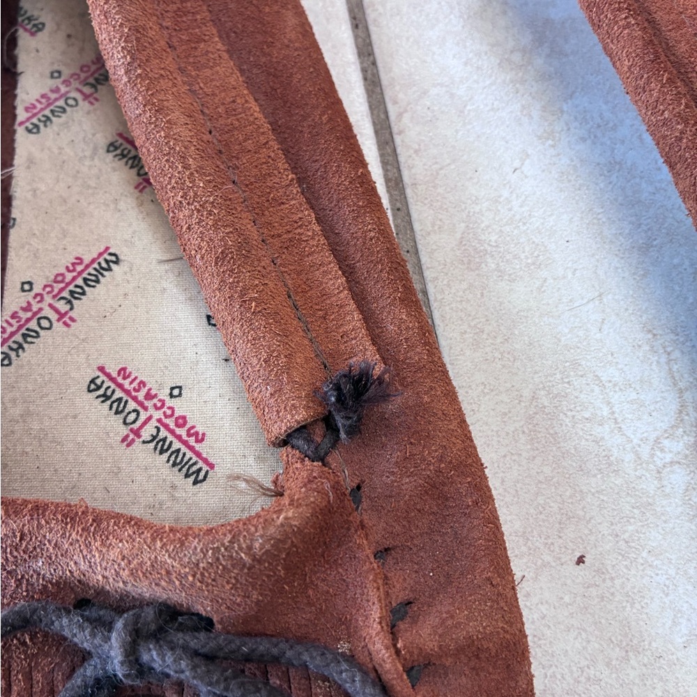 Minnetonka Moccasins with Embroidery - Picture 5 of 6